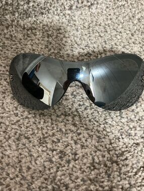CHANEL Black Sunglasses
